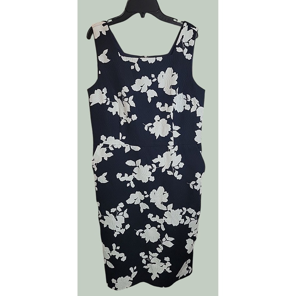Talbots Sheath Dress Floral Matelassé Pockets Sleeveless Navy Blue White Size 10